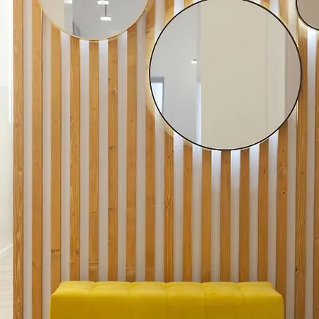 Avangard Kulisha 16 アパート