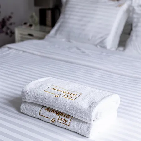 アパート Avangard Kulisha 16