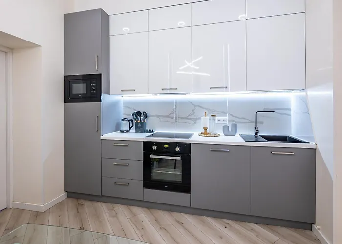 Avangard Kulisha 16 Apartamento Leópolis